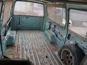 Toyota HiAce 1996 Blue