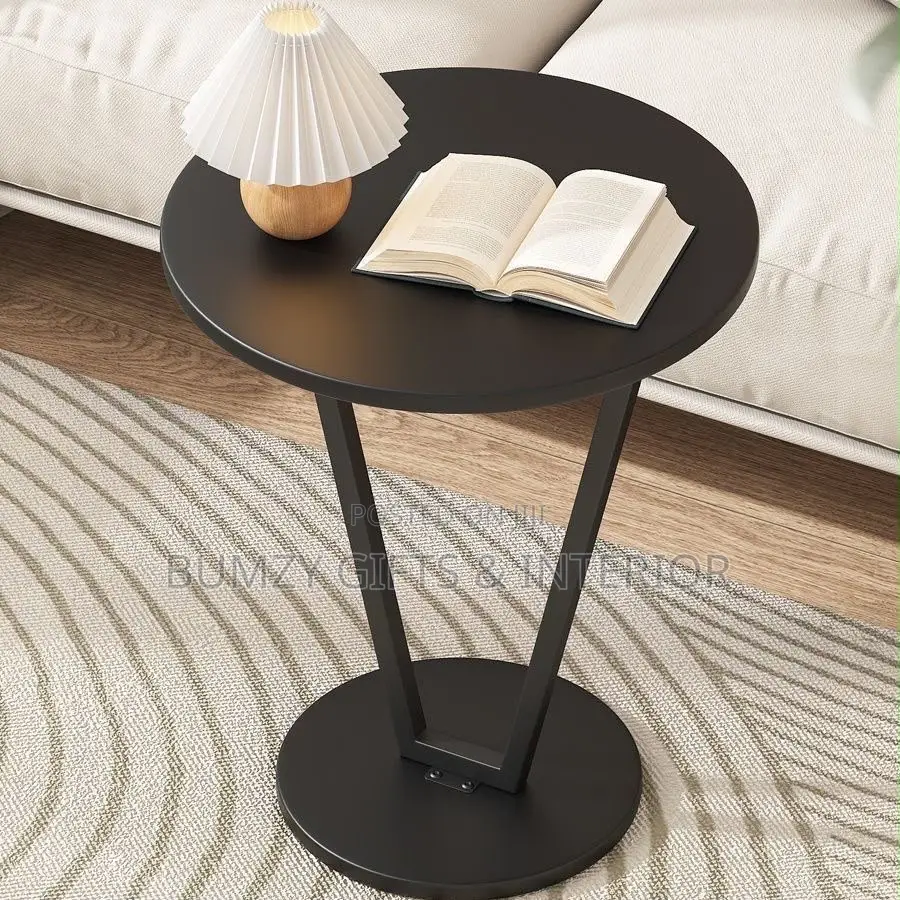 C-Curve Side Table
