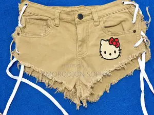 Beautiful Fashion Short — Trendy & Affordable