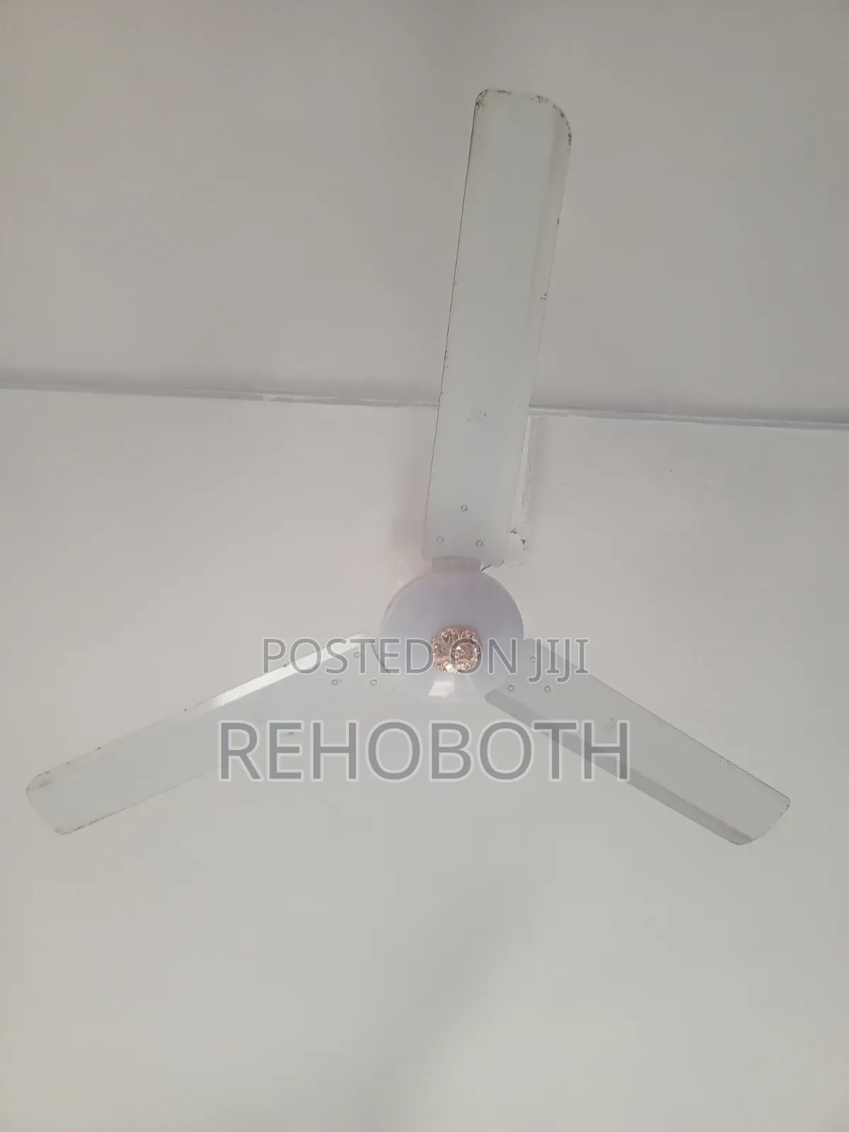 Oxl Ceiling Fan