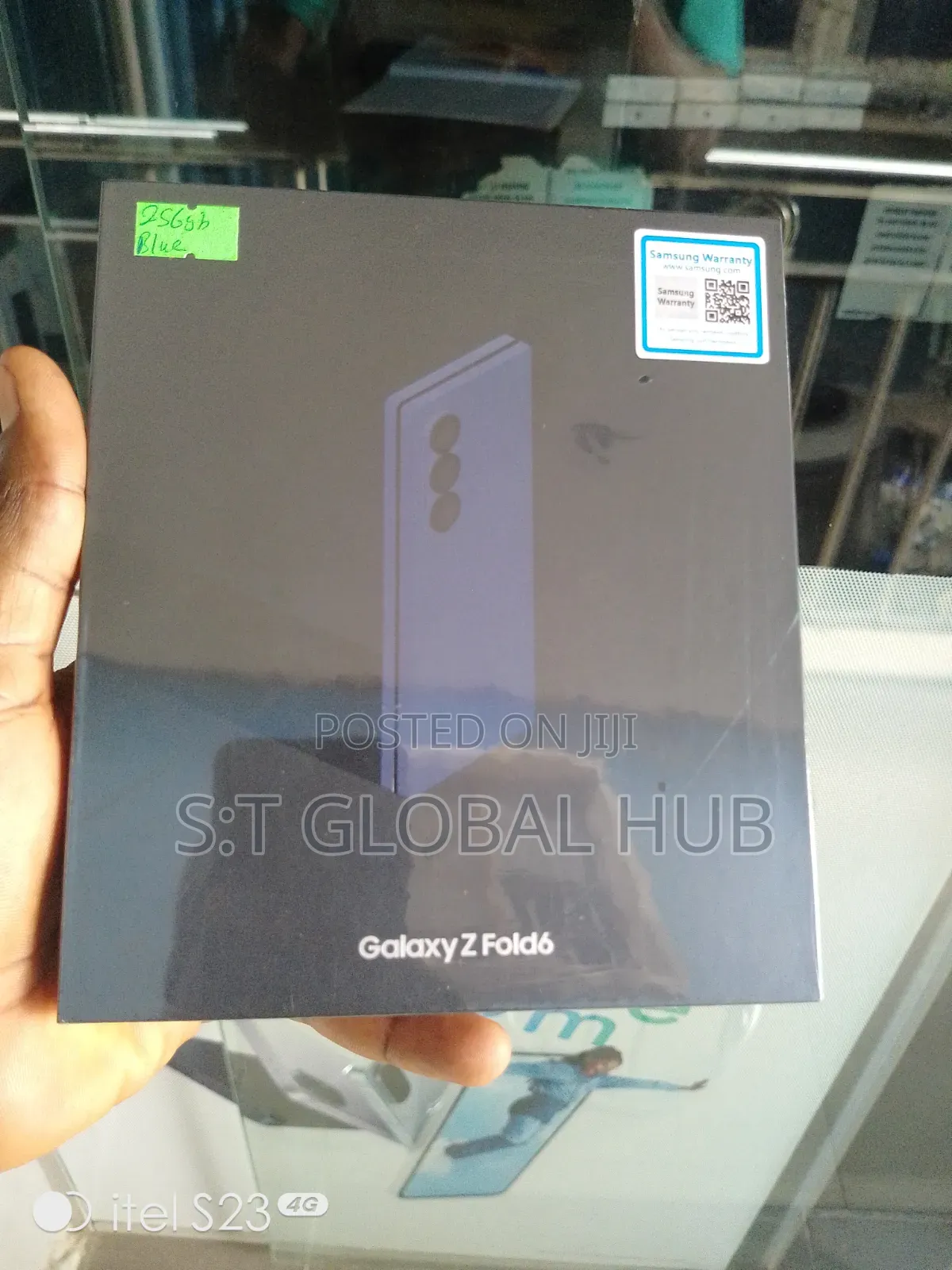 New Samsung Galaxy Z Fold6 256 GB Blue