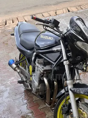 Suzuki Bandit 2010 Black