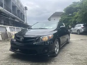 Toyota Corolla S 4dr Sedan (1.8L 4cyl 4A) 2011 Black