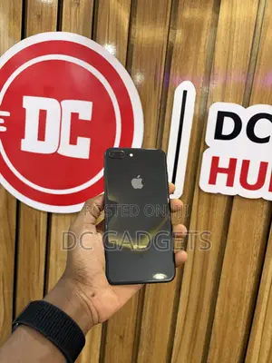 Apple iPhone 8 Plus 64 GB Black