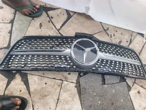 Mercedes Benz Front Grill ML/GL 166