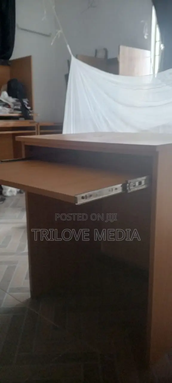 Used Computer Desk With Sliding Drawers