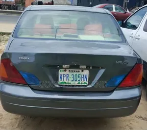 Toyota Avalon 2001 Blue
