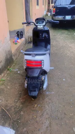 Kymco Agility 2023 White