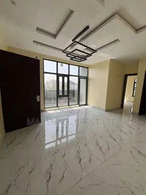 2bdrm Apartment in Lekki Scheme 2 for sale