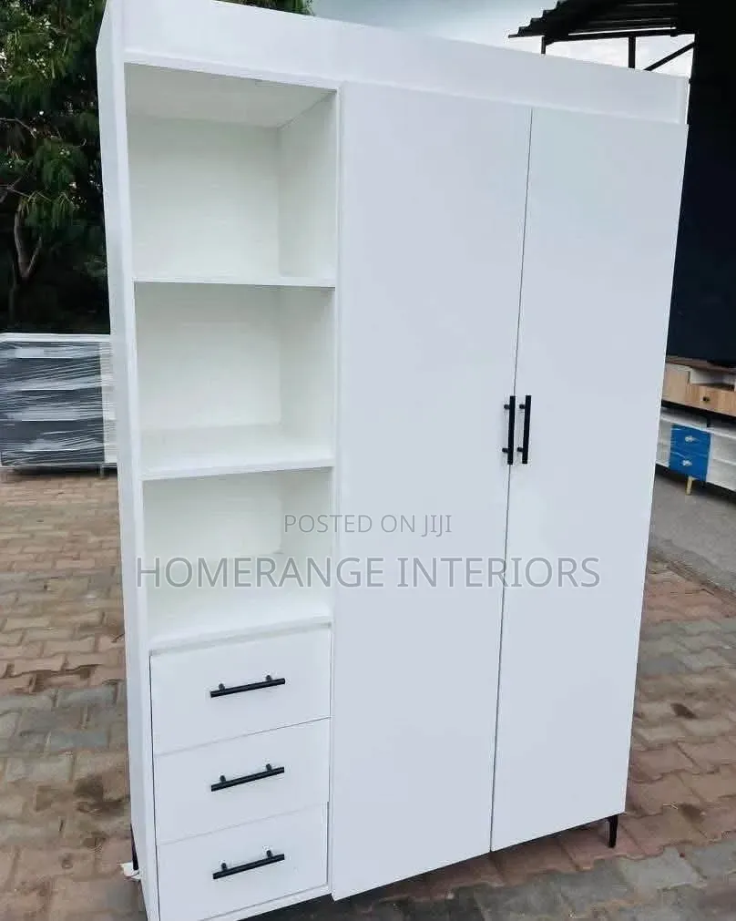 3/6 Wardrobe