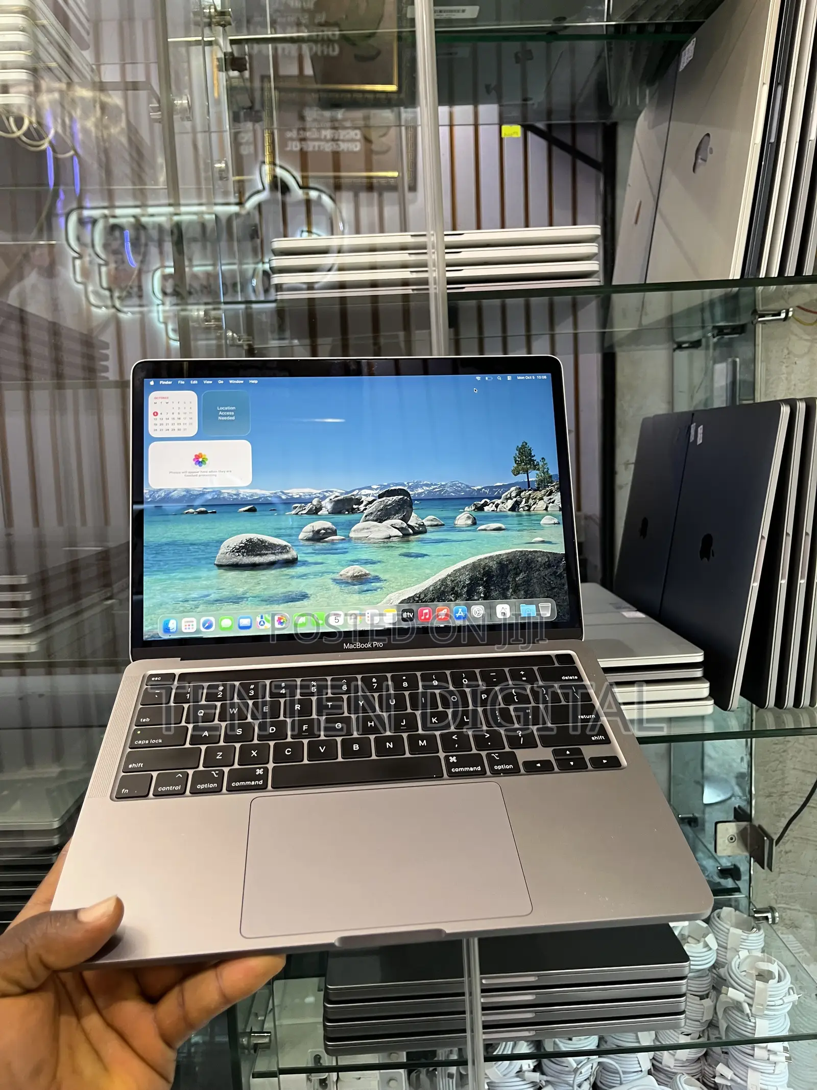 Laptop Apple MacBook Pro 2020 32GB Intel Core i7 SSD 512GB