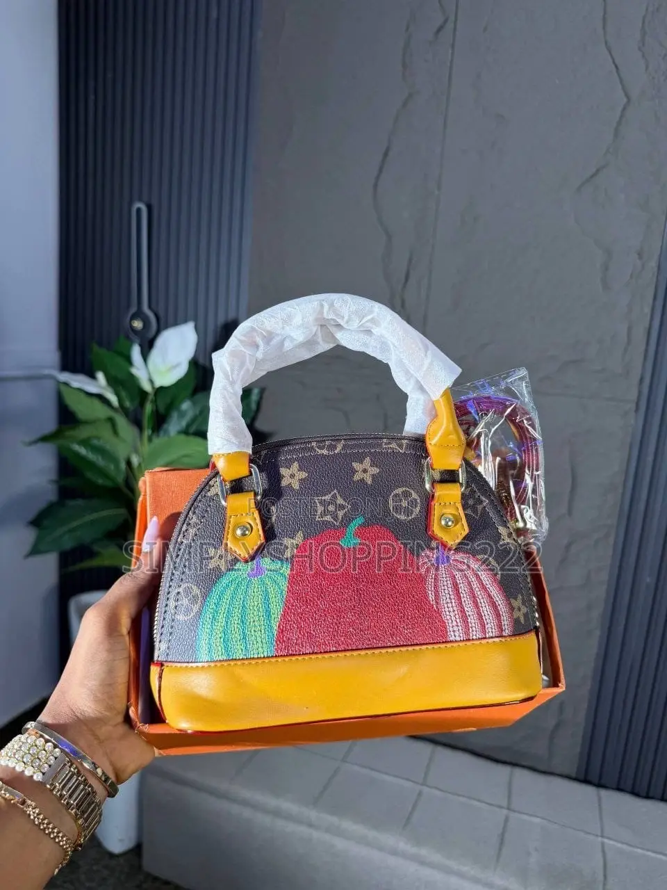 Stylish Ladies Handbag