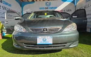 Toyota Camry 2002 Green