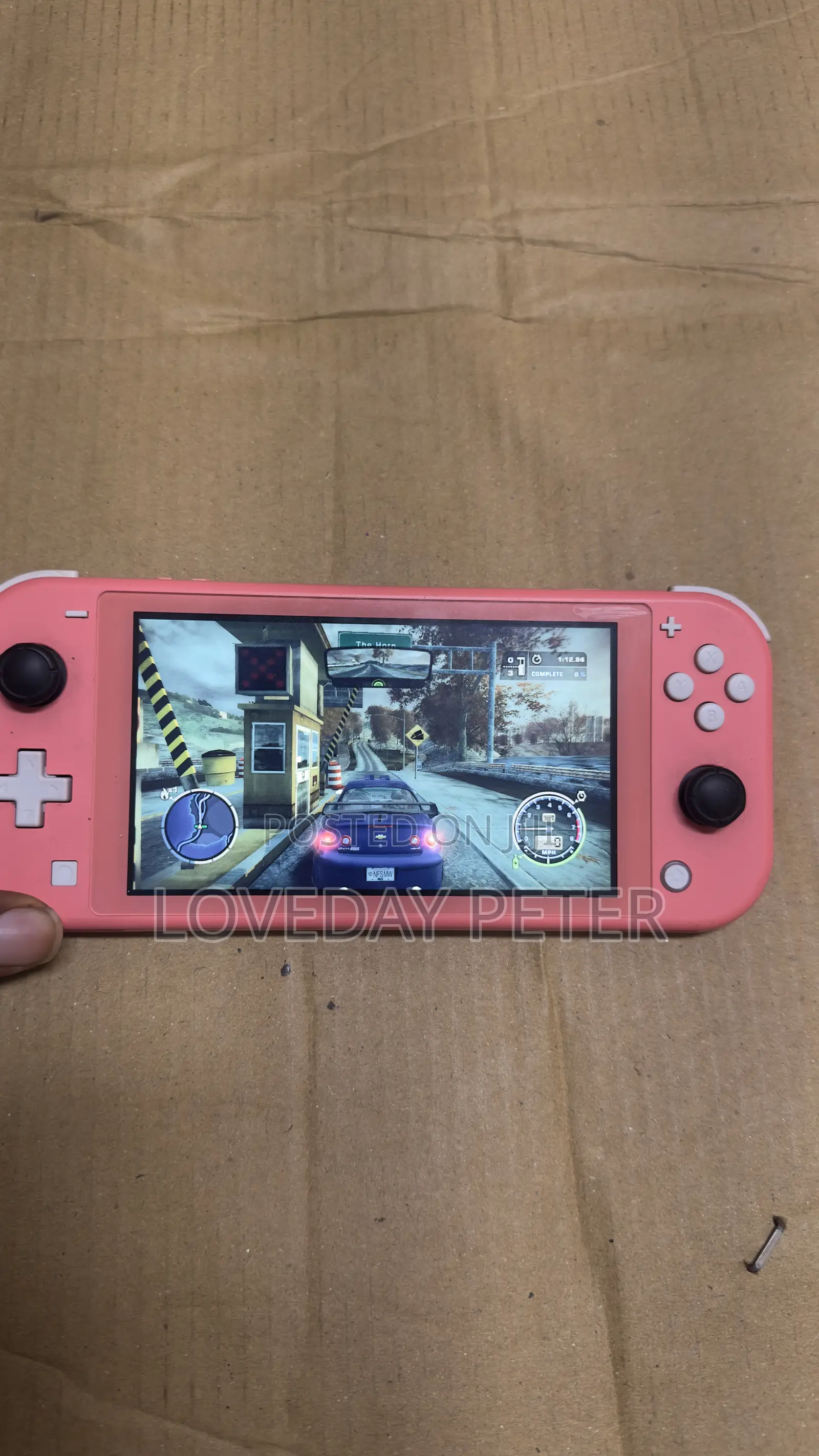 Fully Hacked Nintendo Switch Lite Supports Android and Switch OS