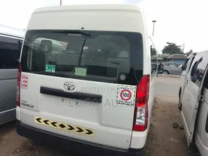 Toyota HiAce 2020 White