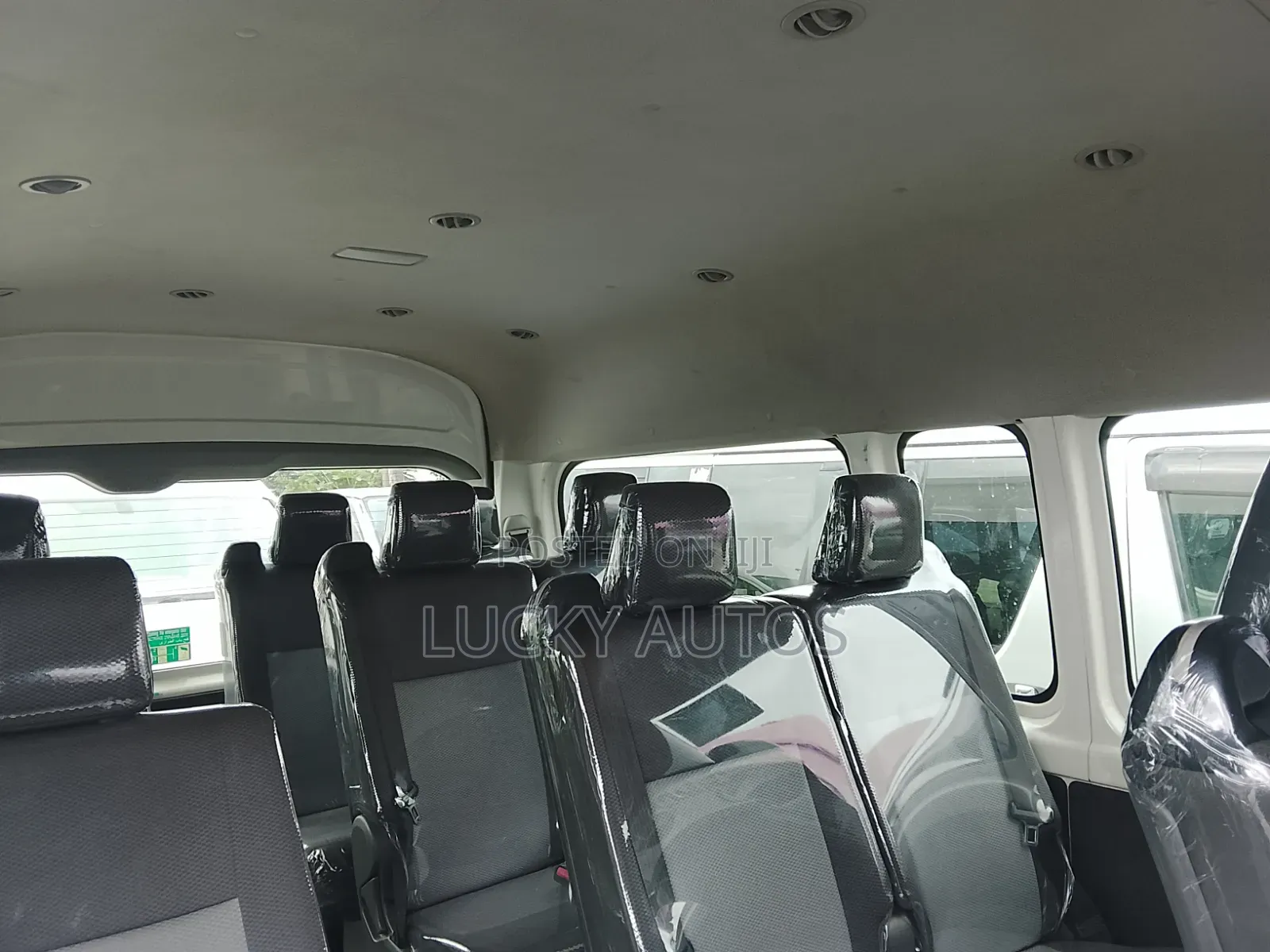 Toyota HiAce 2020 White