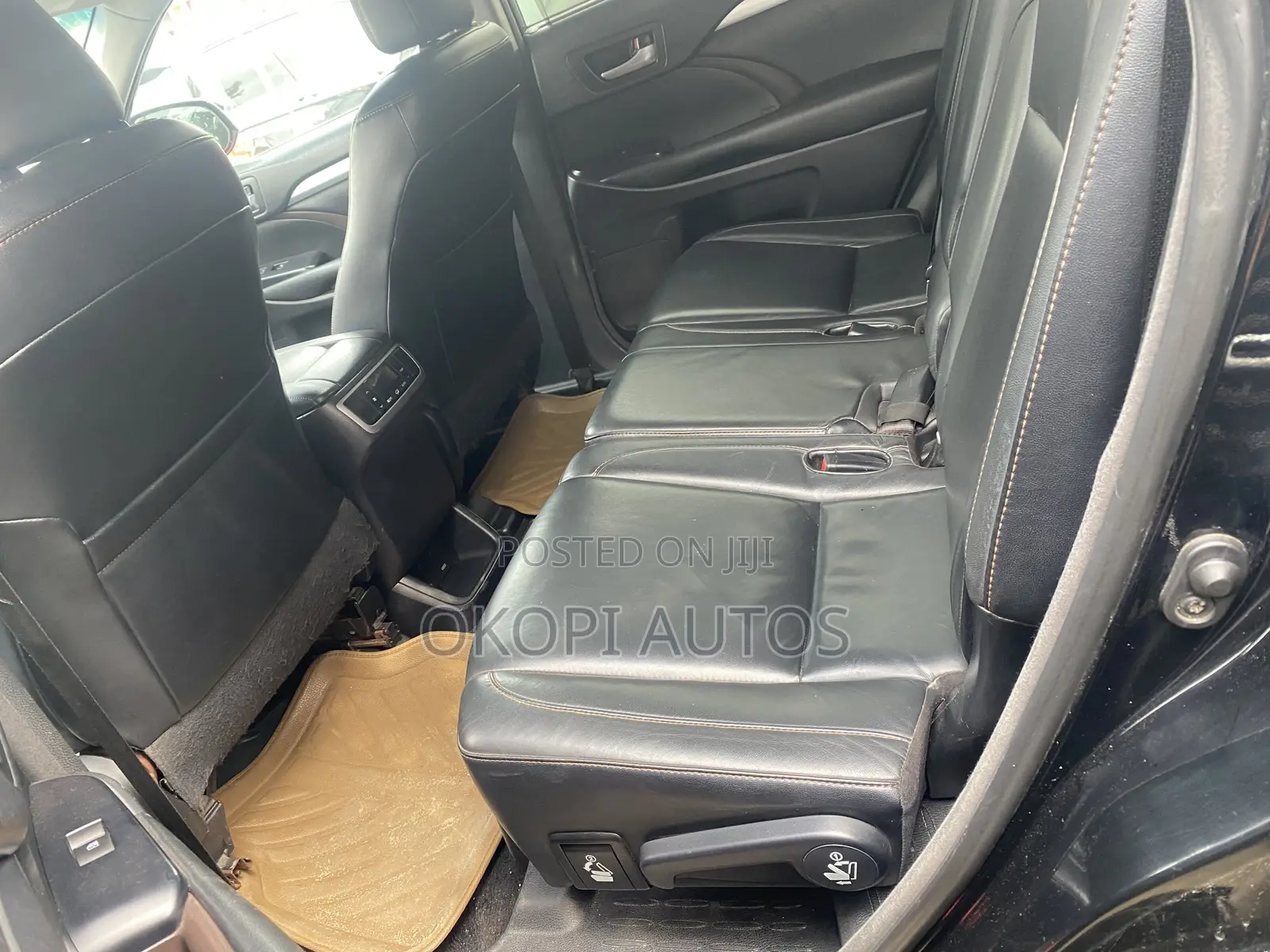Toyota Highlander 2016 Black