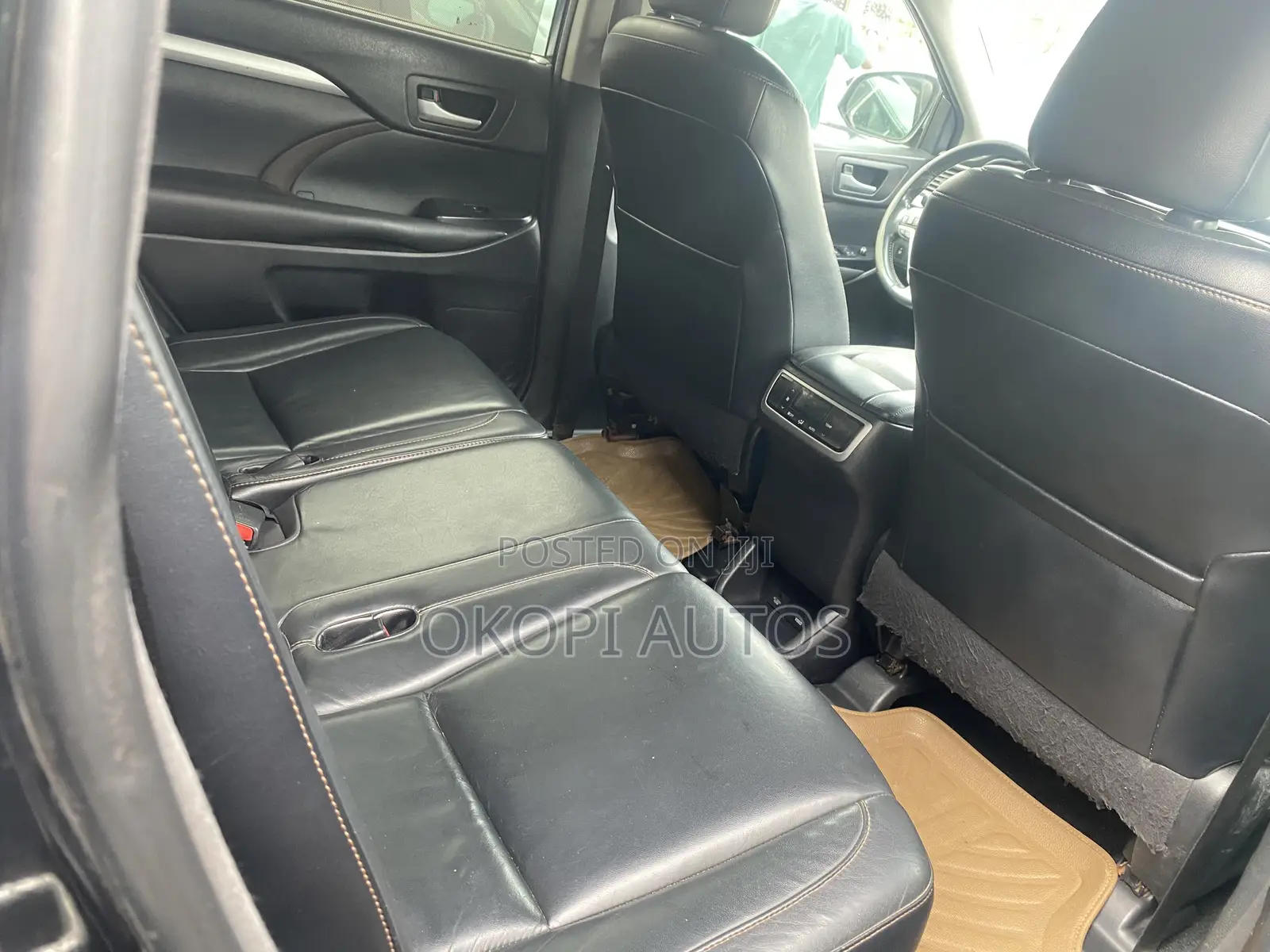 Toyota Highlander 2016 Black