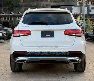 Mercedes-Benz GLC-Class 2017 White