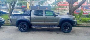 Toyota Tacoma Double Cab V6 2012 Brown