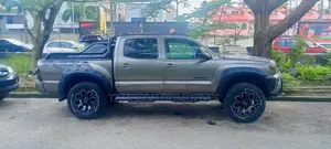 Toyota Tacoma Double Cab V6 2012 Brown