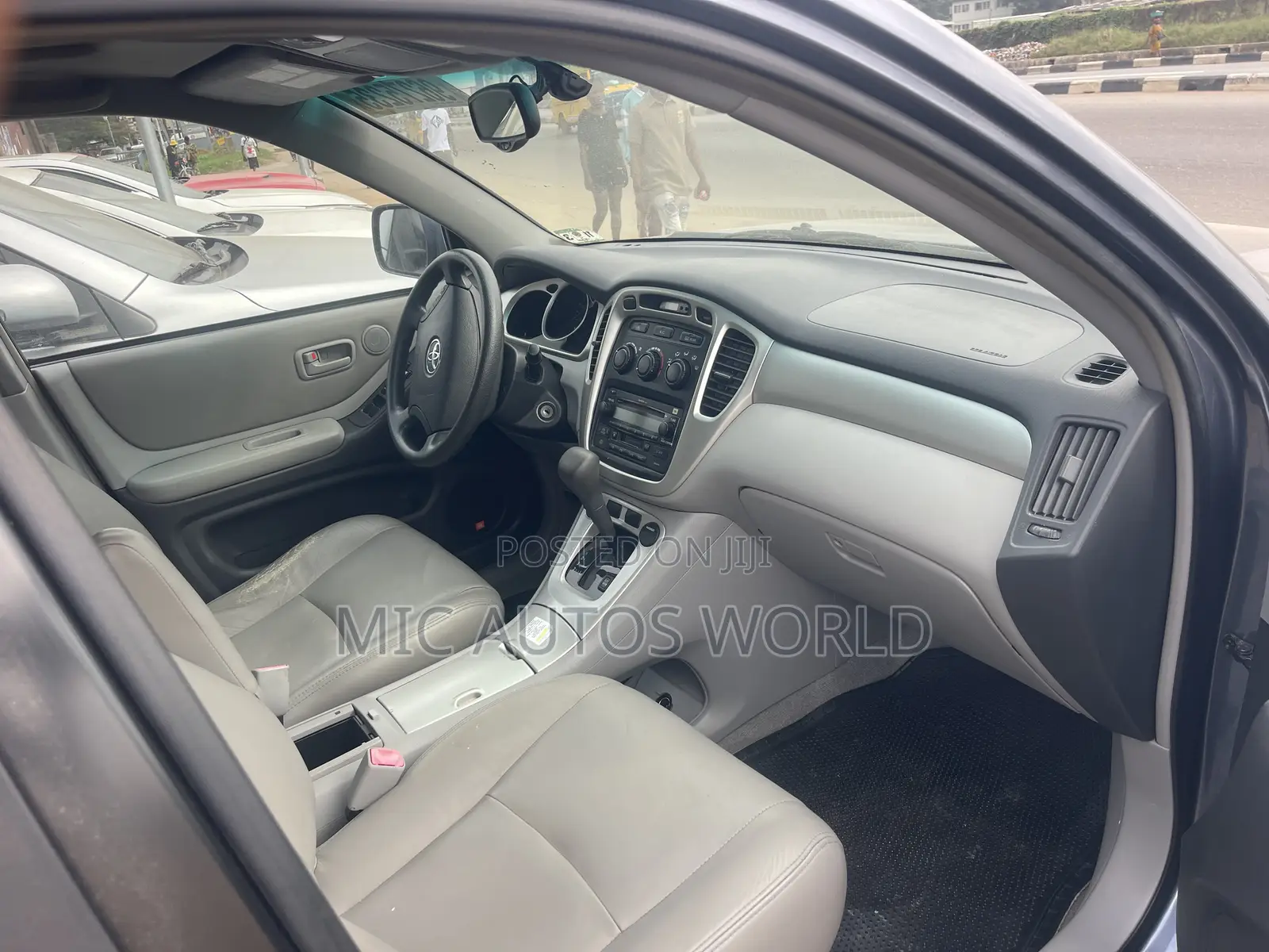 Toyota Highlander 2005 Gray