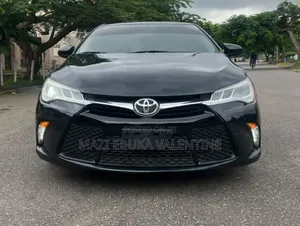 Toyota Camry 2016 Black