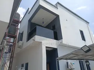 4bdrm Duplex in Homas Estate. for sale
