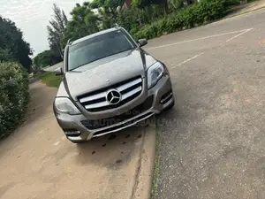 Mercedes-Benz GLK-Class 350 SUV 2013 Brown