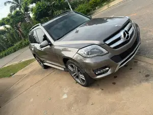 Mercedes-Benz GLK-Class 350 SUV 2013 Brown