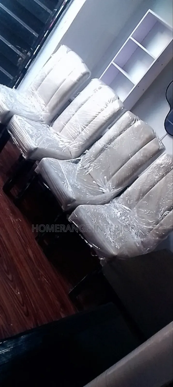 4 Seaters Dining Set