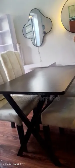 4 Seaters Dining Set