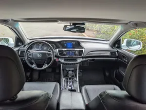Honda Accord 2013 White