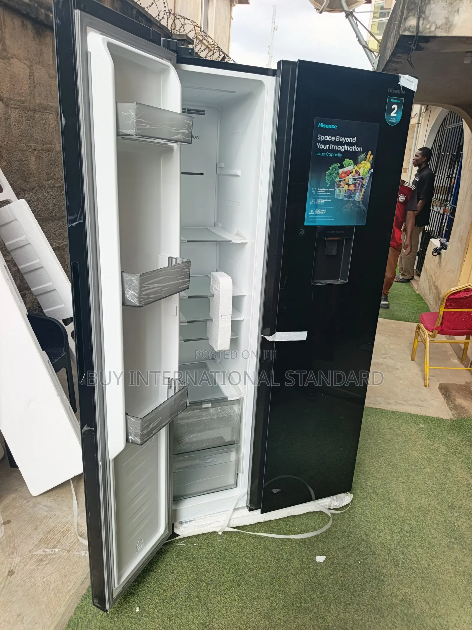 Hisense 529L Side by Side Spacious Home Refrigerator