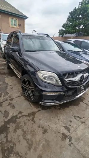 Mercedes-Benz GLK-Class 350 4MATIC 2012 Black