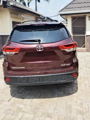 Toyota Highlander 2016 Maroon