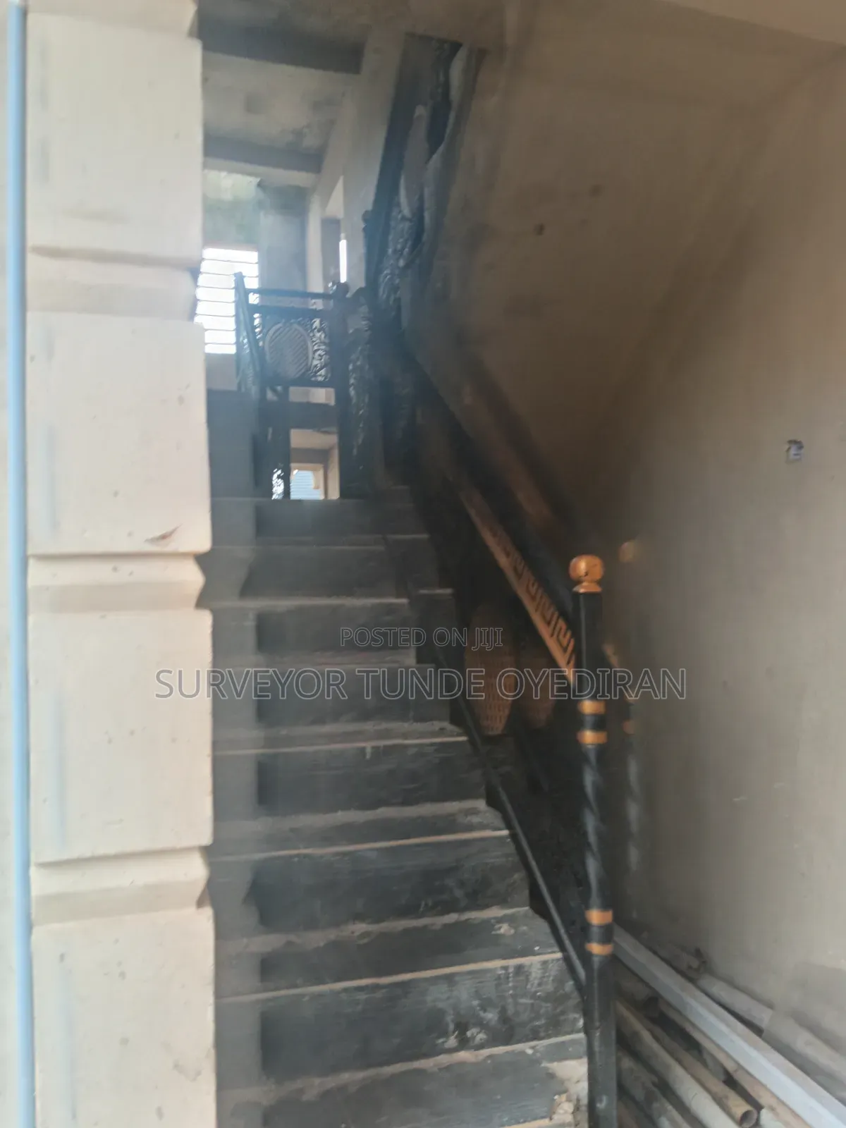 Mini Flat in Agric for rent