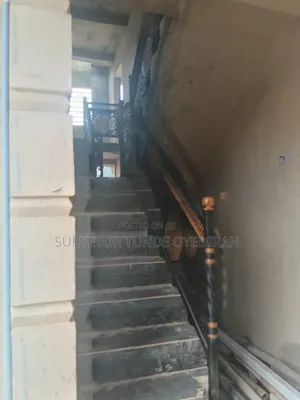 Mini Flat in Agric for rent