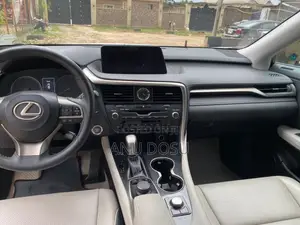 Lexus RX 2019 White