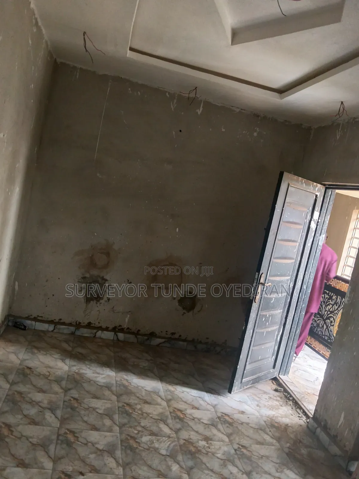 Mini Flat in Agric for rent