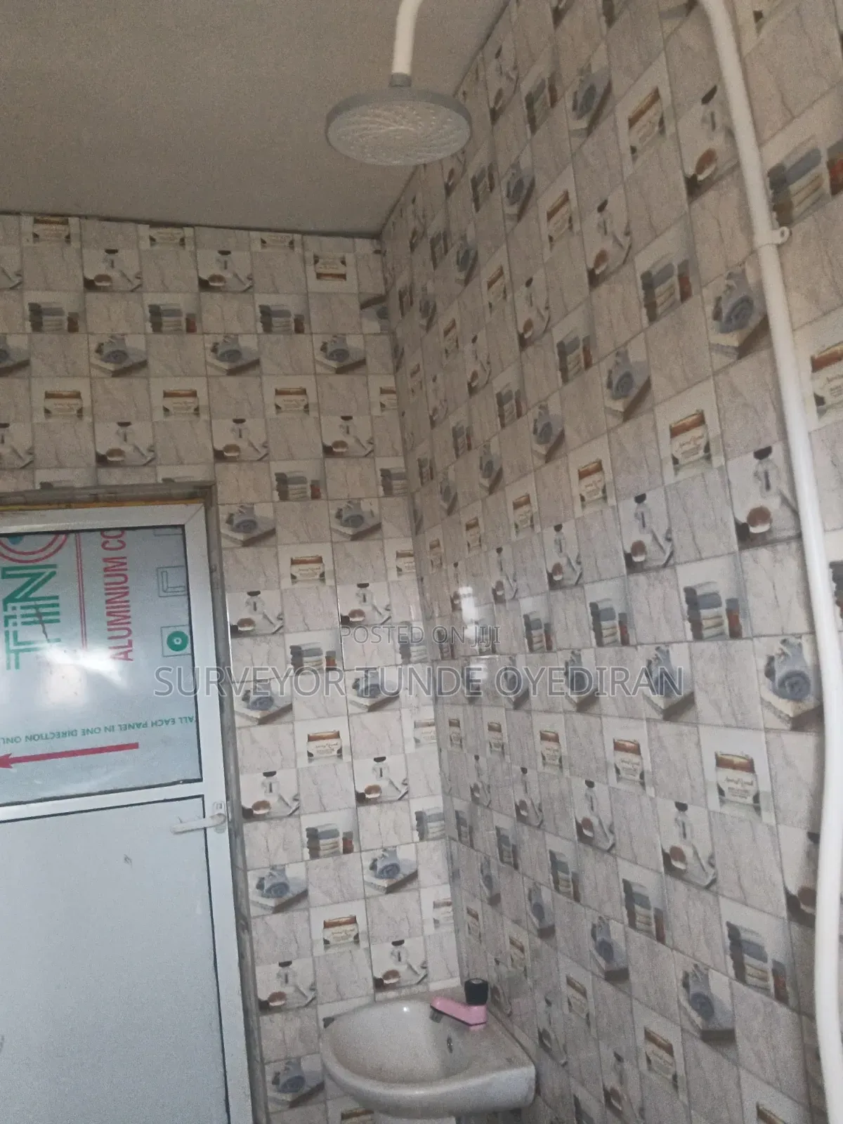 Mini Flat in Agric for rent