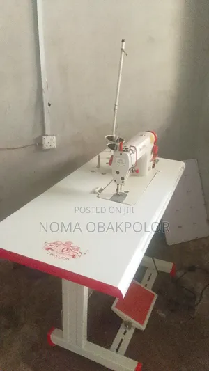 Industrial Sewing Machine