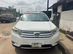 Toyota Highlander 2009 White