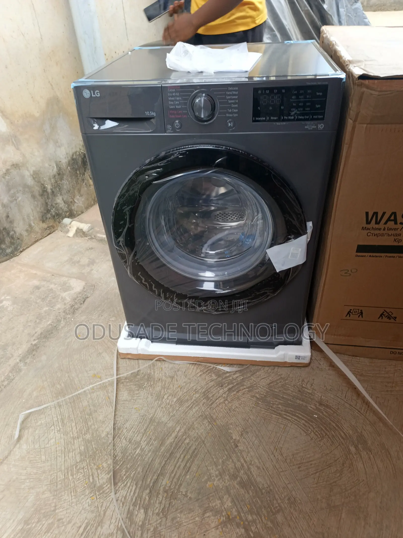 LG 10.5kg Modern Automatic Washing Machine
