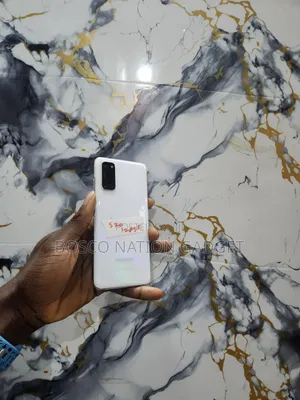 Samsung Galaxy S20 128 GB White