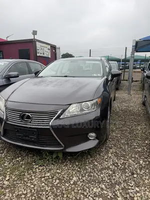 Lexus ES 2015 Brown