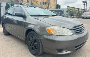 Toyota Corolla 2004 Gray