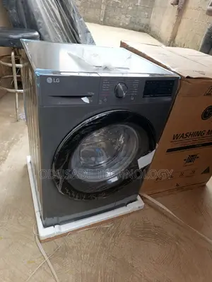 LG 10.5kg Efficient Washing Machine