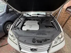 Lexus ES 350 2012 White