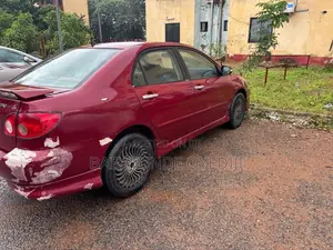 Toyota Corolla 2006 Red